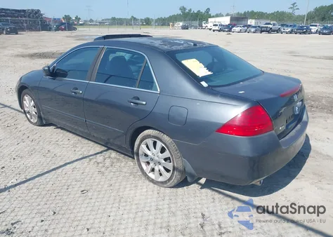 2006 Honda Accord 3.0 Ex from USA, damaged, VIN 1HGCM665X6A047757